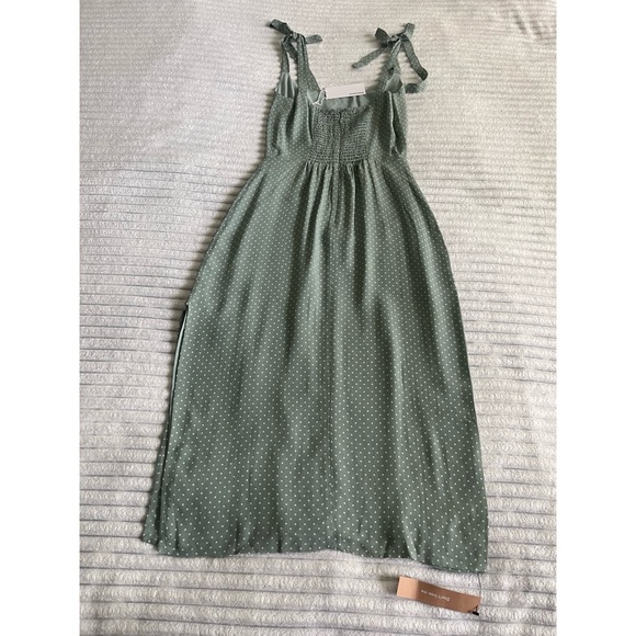 Reformation Besse Dress in Verine - Picture 8 of 12